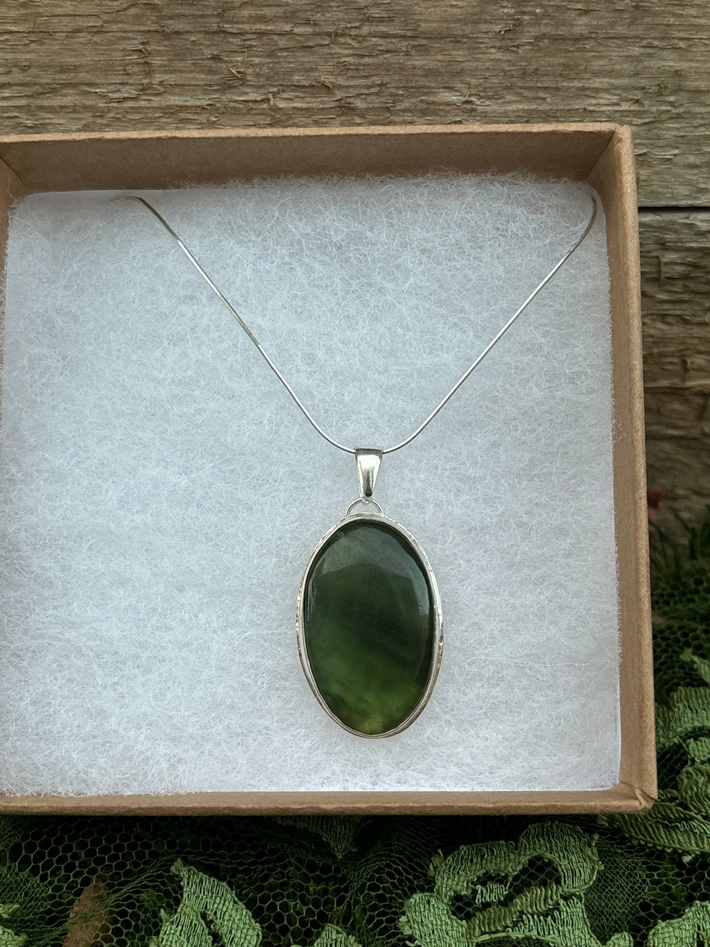 mossy cove pendant
