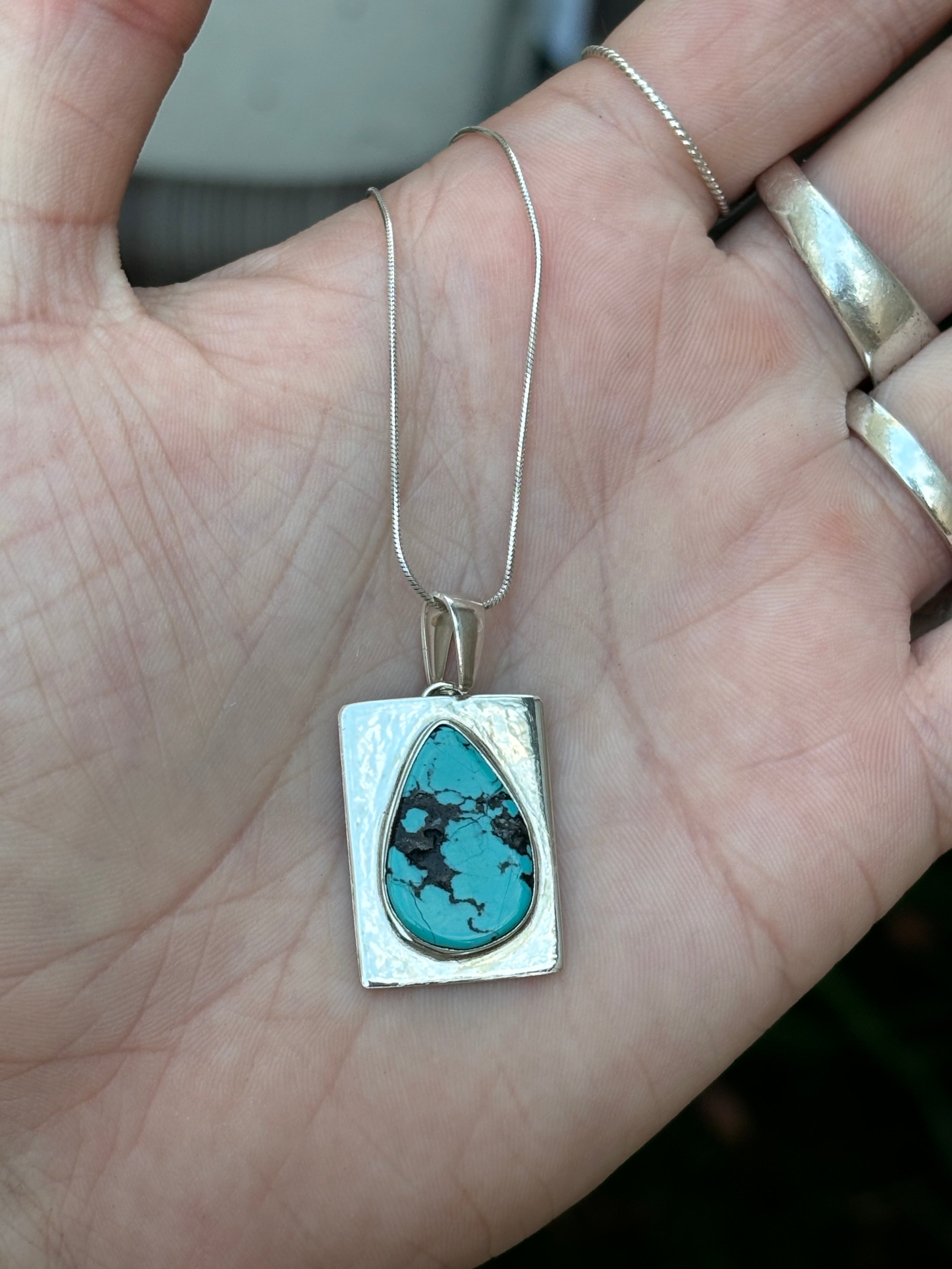 snow flake pendant