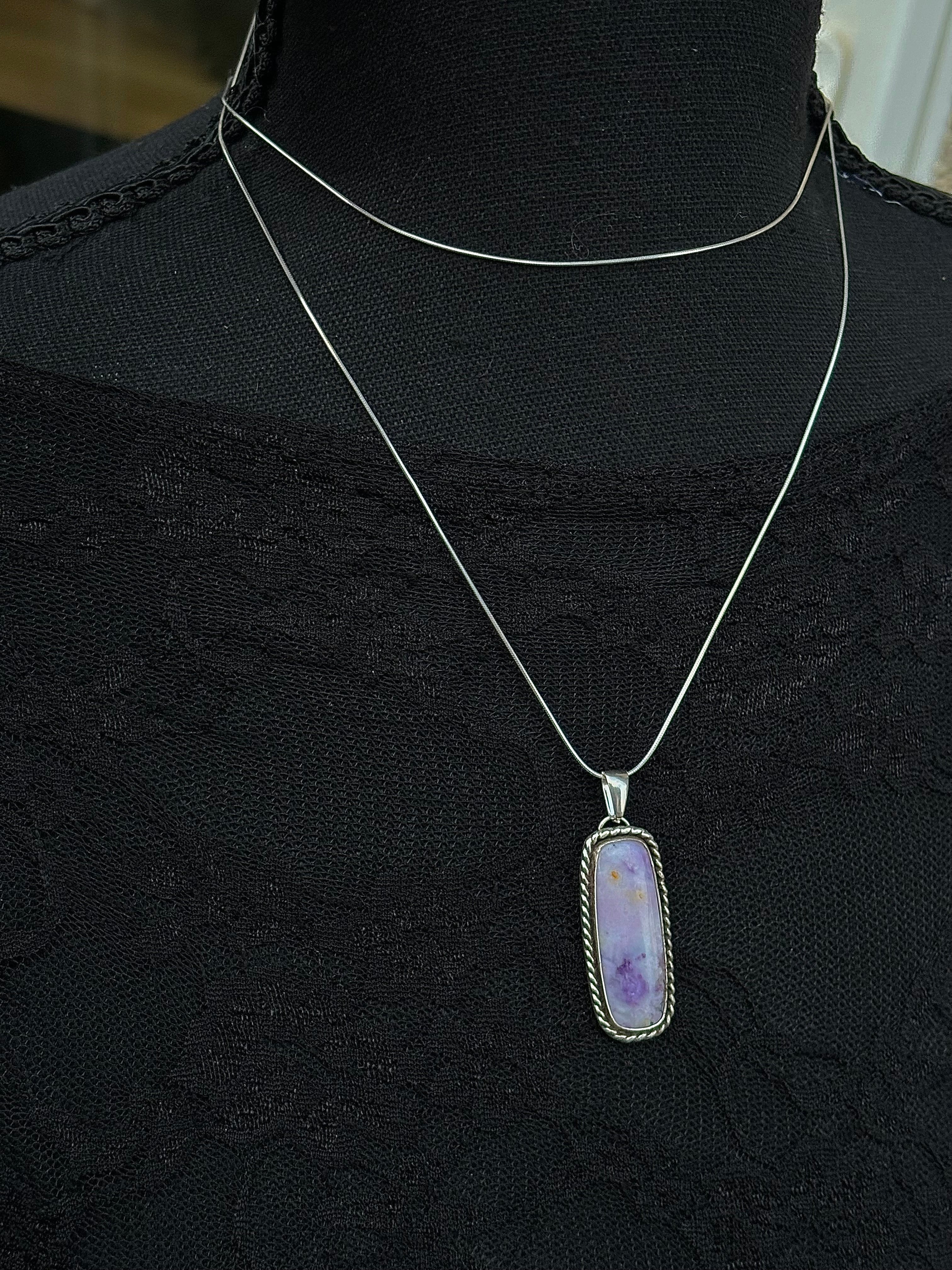 Union Pendant