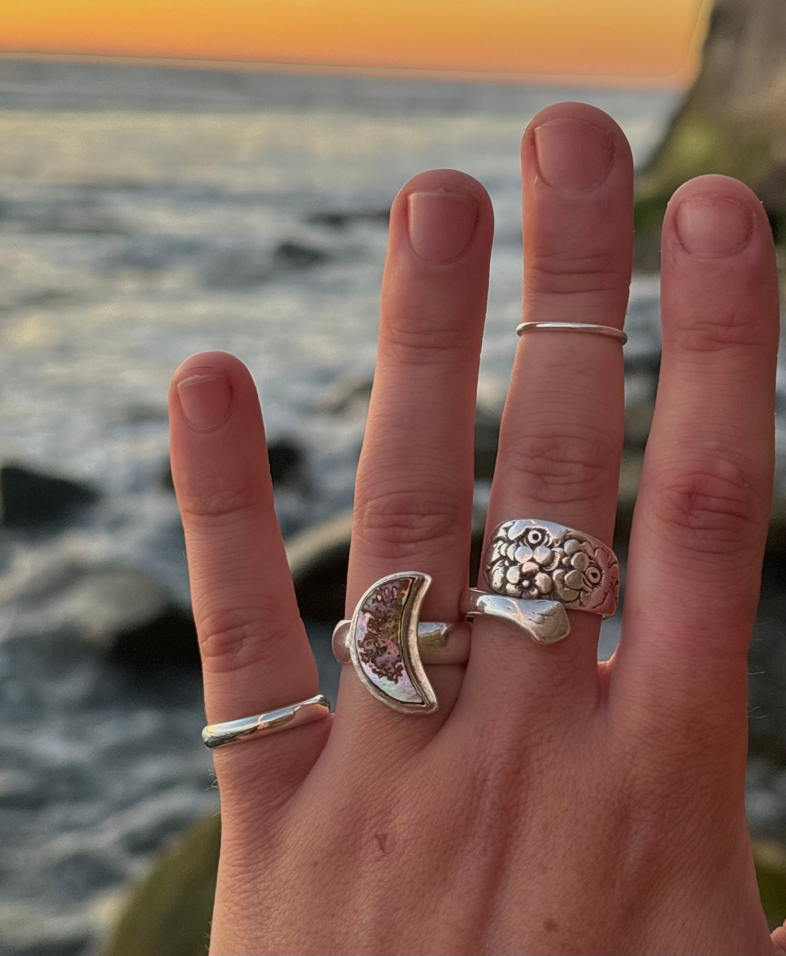 Waxing Tide Ring - Size 6.5