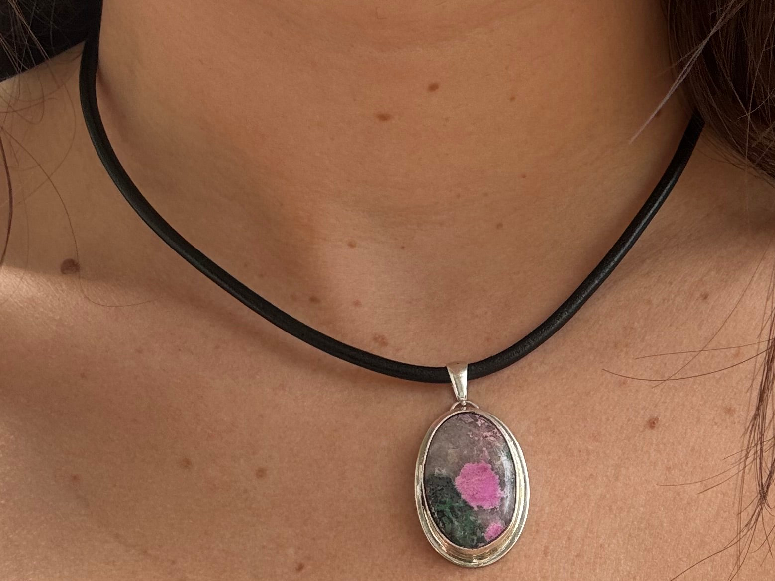 pink skies pendant (without cord)