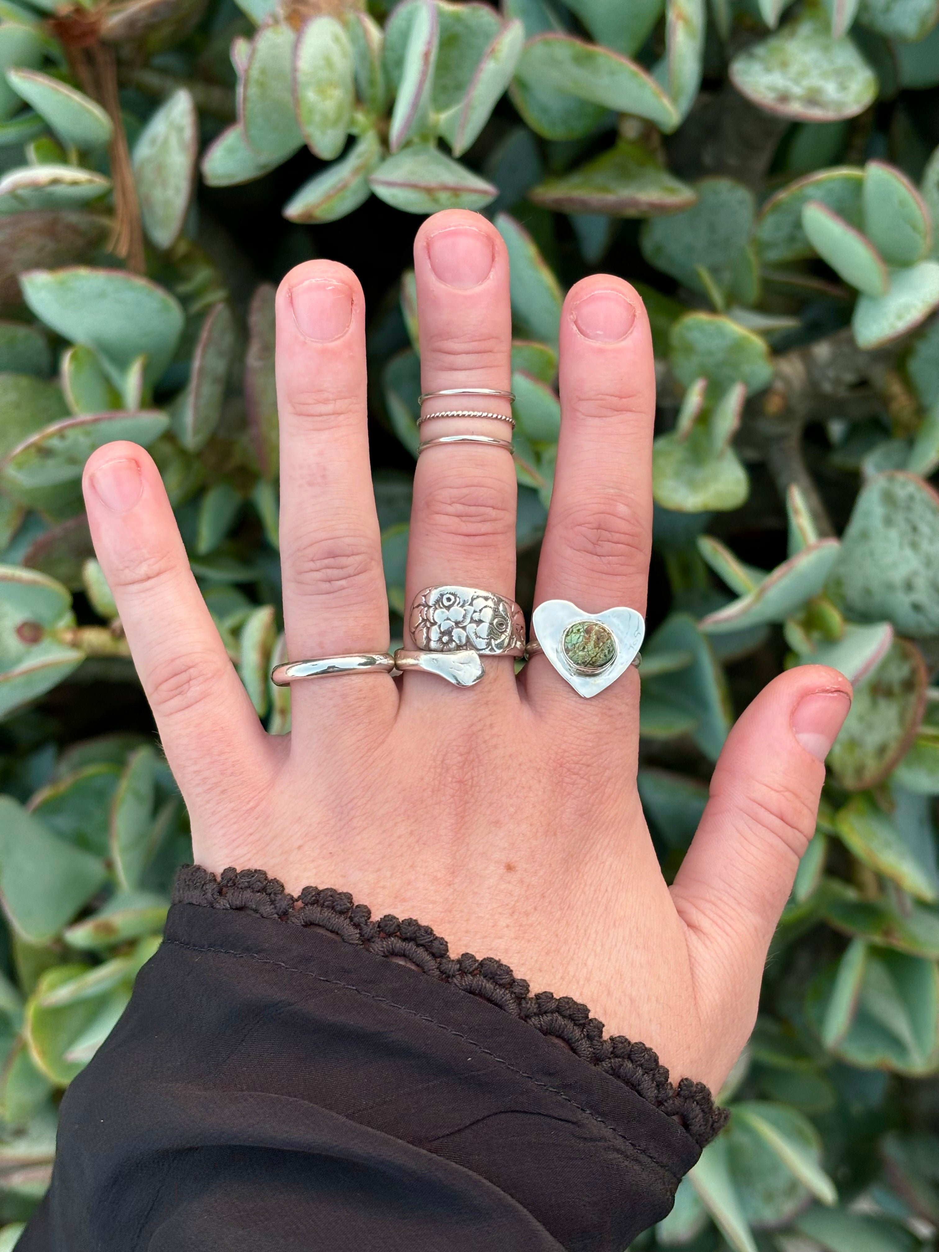 Lovers Ring - 6 3/4