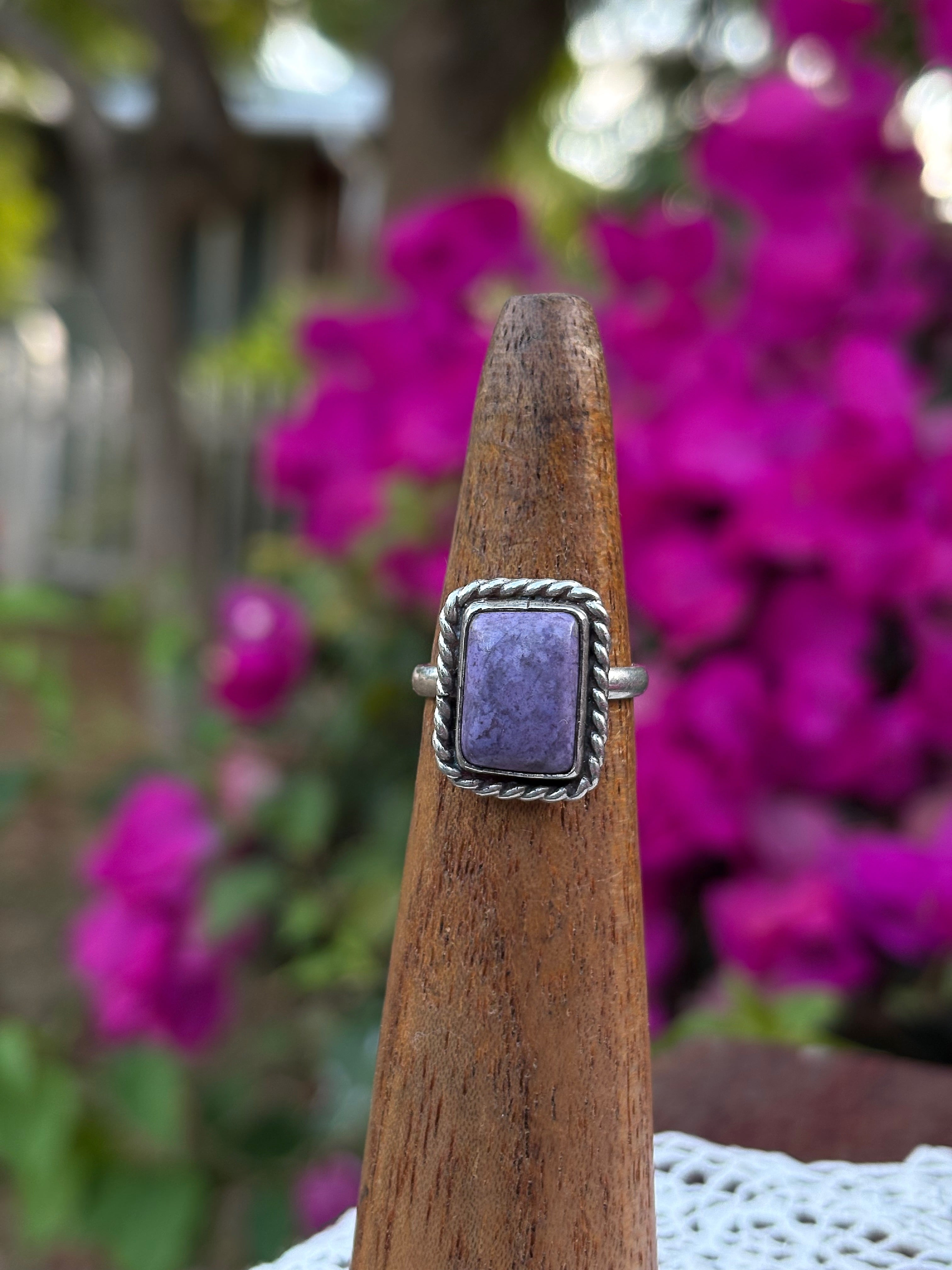 Intention Ring - Size 7.75