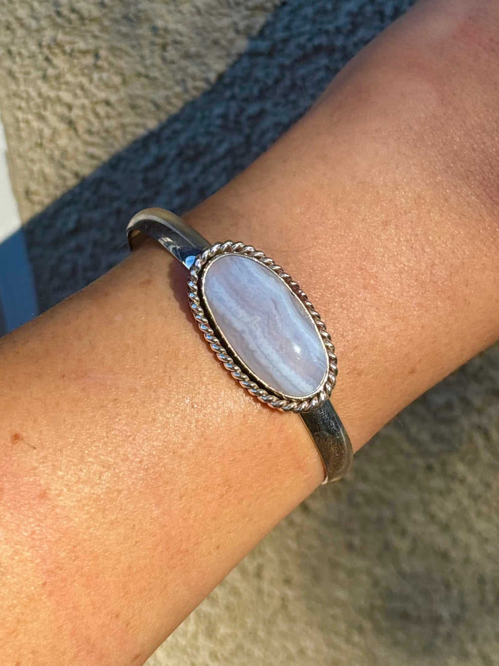 adjustable ripples cuff