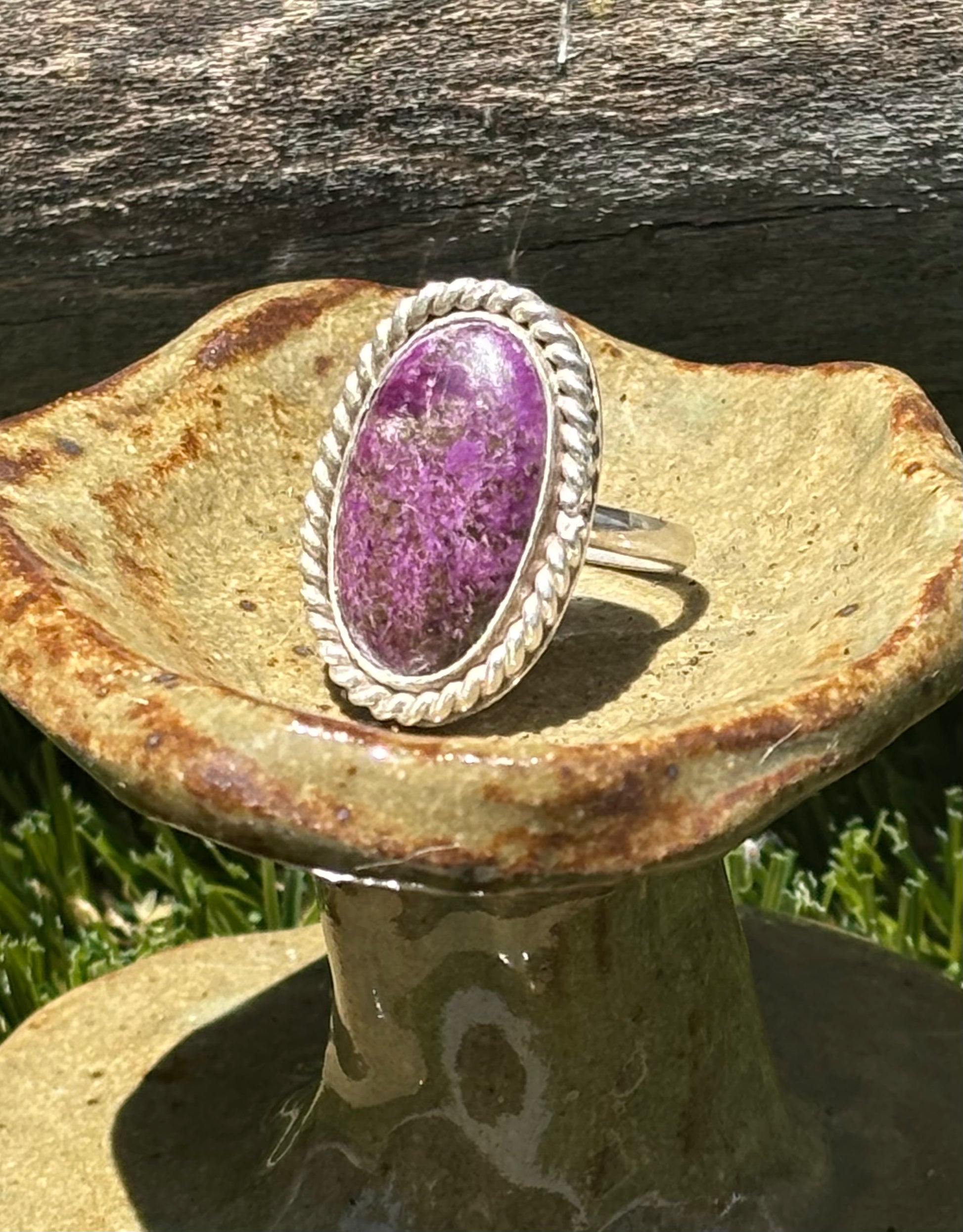 size 7 twisted purple ring