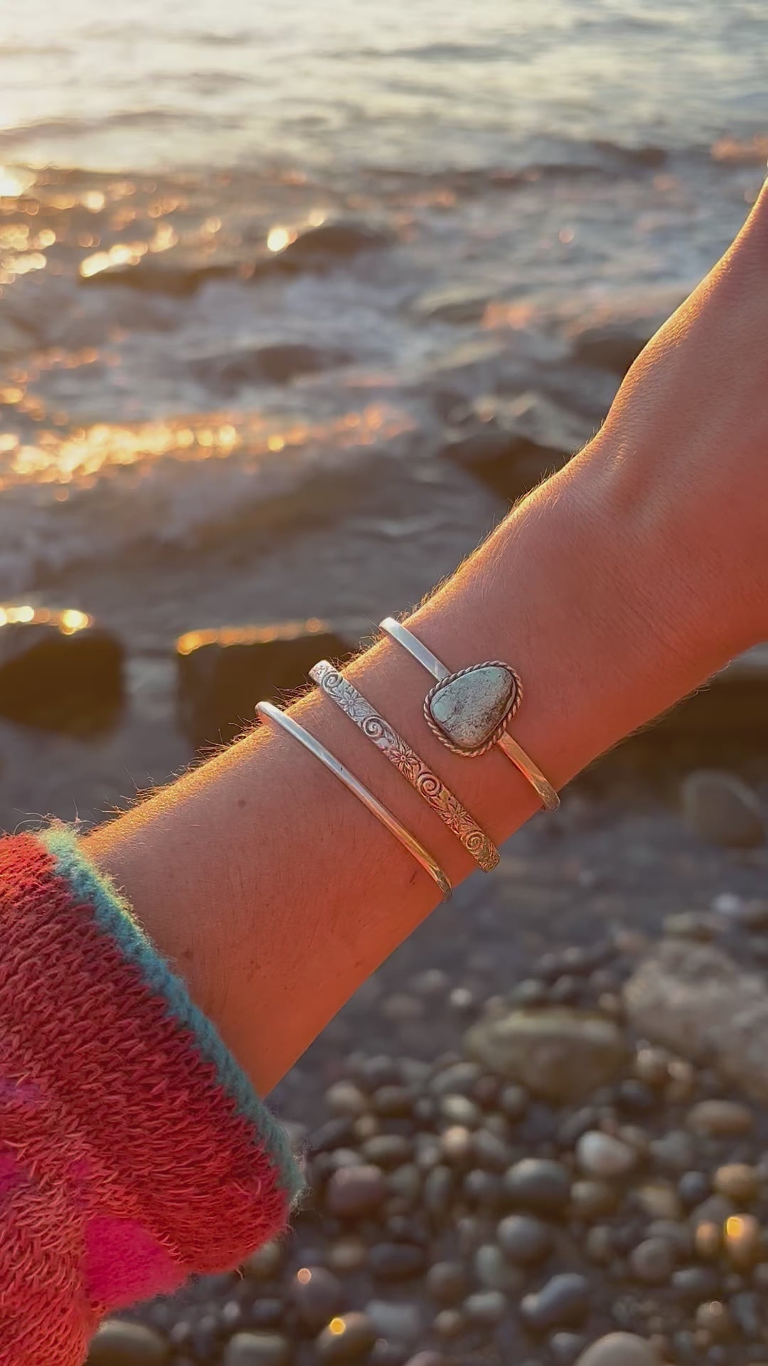 Icy Cuff