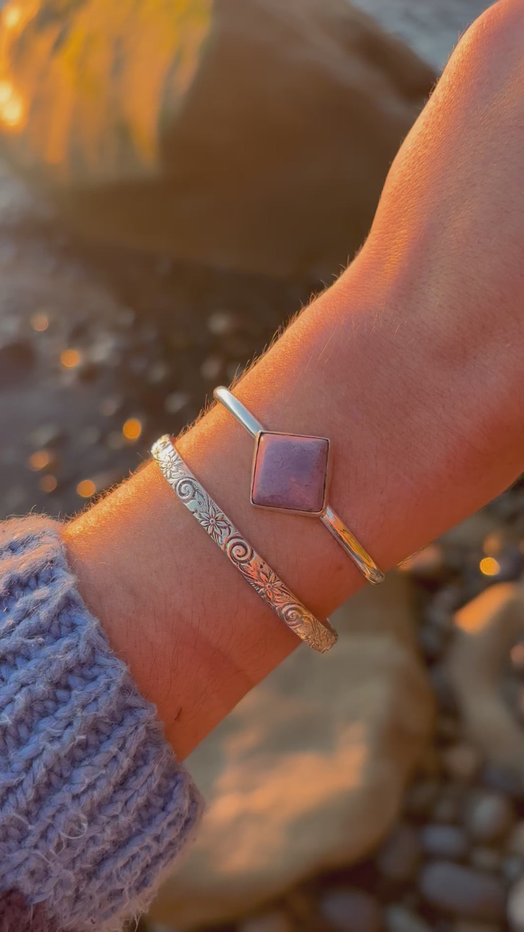 Daisy Cuff