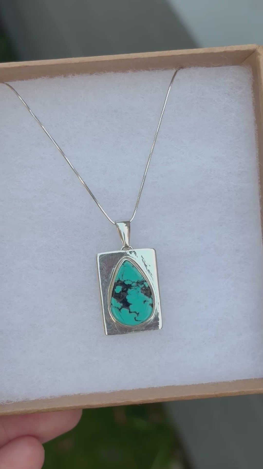 snow flake pendant